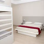 Nolana '86 Nocleg ze śniadaniem 4*
